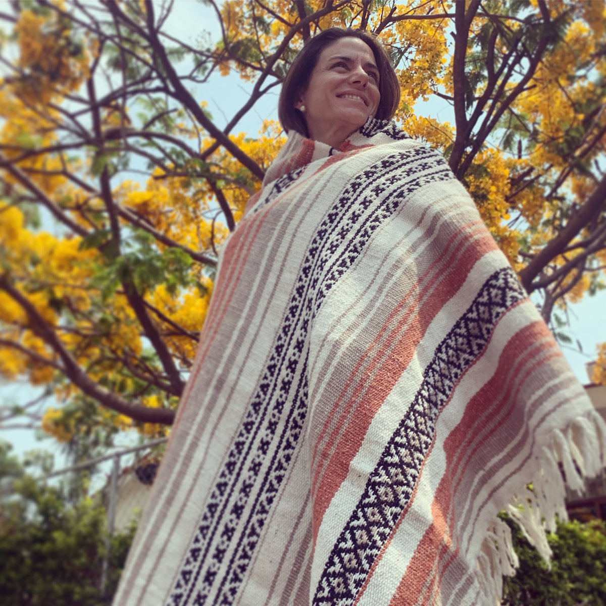 sietefibras's tweet photo. @marthadebayle @ivonne Wow!! Martha nos ayudas con un RT somos fabricantes textiles, utilizamos fibras recicladas y recién iniciamos operaciones en España, para darnos a conocer en https://t.co/8I0zzGaCTp #gracias https://t.co/coDpsICT43