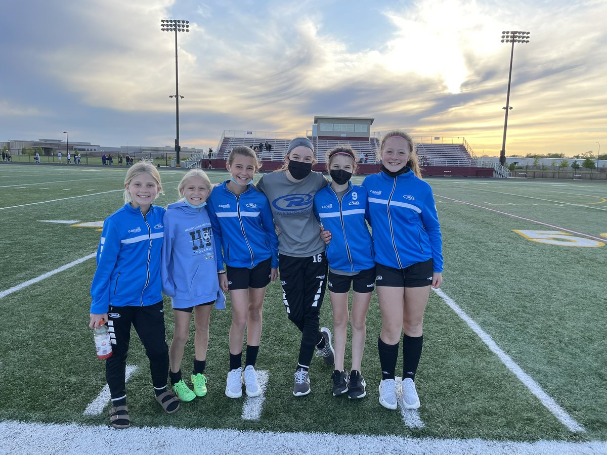 Hawkette_Soccer's tweet photo. Big shoutout to these girls for being our ball girls tonight! @IowaRush #futurehawkettes https://t.co/PjrVzj6jYm