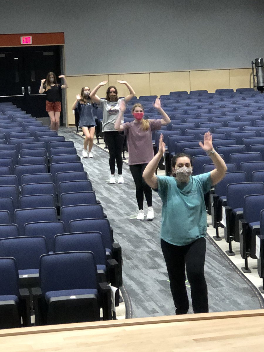 M_villeHS's tweet photo. SNEAK PEEK! New Horizons practice their show for the performance scheduled for Sunday, May 16 at 7pm.  Can’t wait to see this show! #BetterTogether https://t.co/ZXoC75RW2c