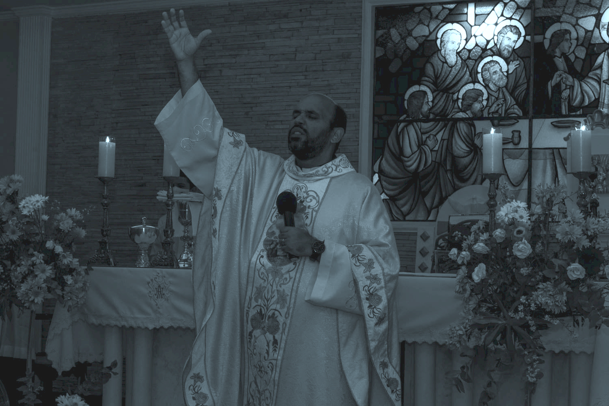 pnsfmanilha's tweet photo. Nosso agradecimento, @padrecadu, por celebrar conosco a novena de Nossa Padroeira, Nossa Senhora de Fátima! Foi uma noite abençoada!

Conte sempre com as orações de nossa comunidade paroquial. https://t.co/TnkgOK1kp8
