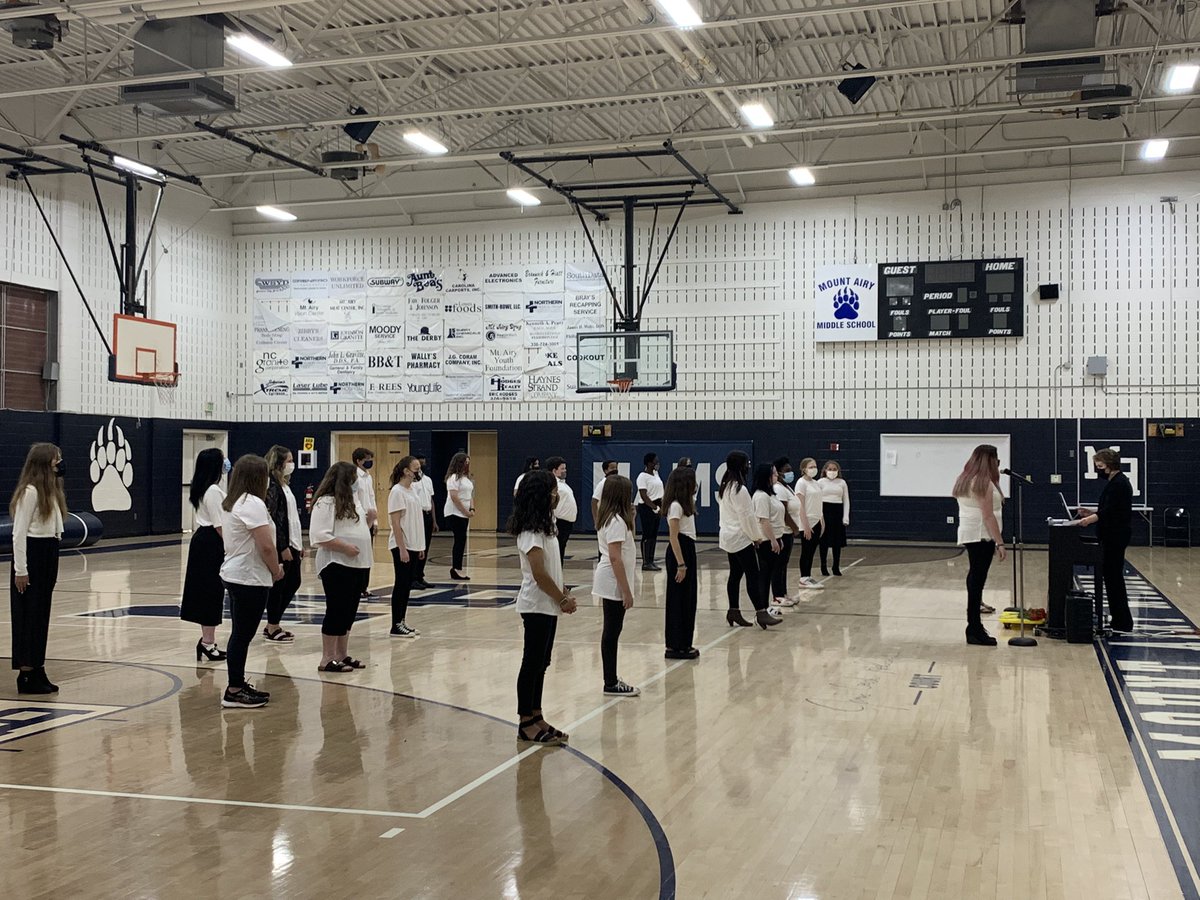 NorySantillan's tweet photo. MAMS chorus students did a wonderful job during their Spring concert this evening! Thanks Mrs. Riska for letting these kids have this opportunity! #MAMSLife @Levi_Goins @MACSchools https://t.co/fDEKX907Wi