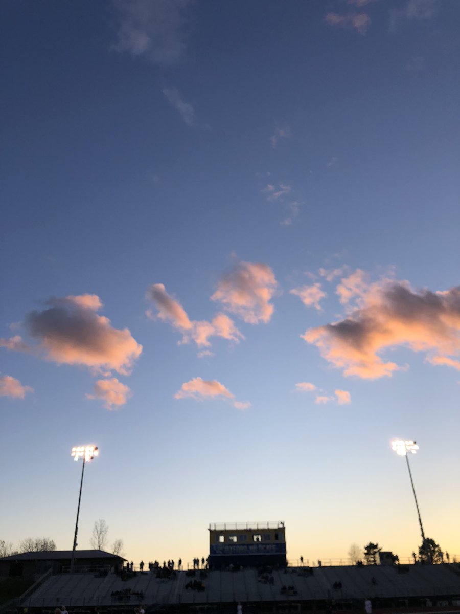 Oxford 5-2 Waterford Mott        Senior Night C. Boyd (2) M. Methner (1) E. Boyd (1) K. Peck (1) @OxfordAD @MISoccerCentral