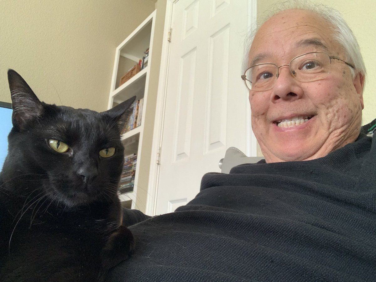rachellhyden's tweet photo. Hey boys, this is my dad 😈⛓ don’t even THINK about hurting me, he will mess you up!!! 🤬 https://t.co/TgDJyLE0oU