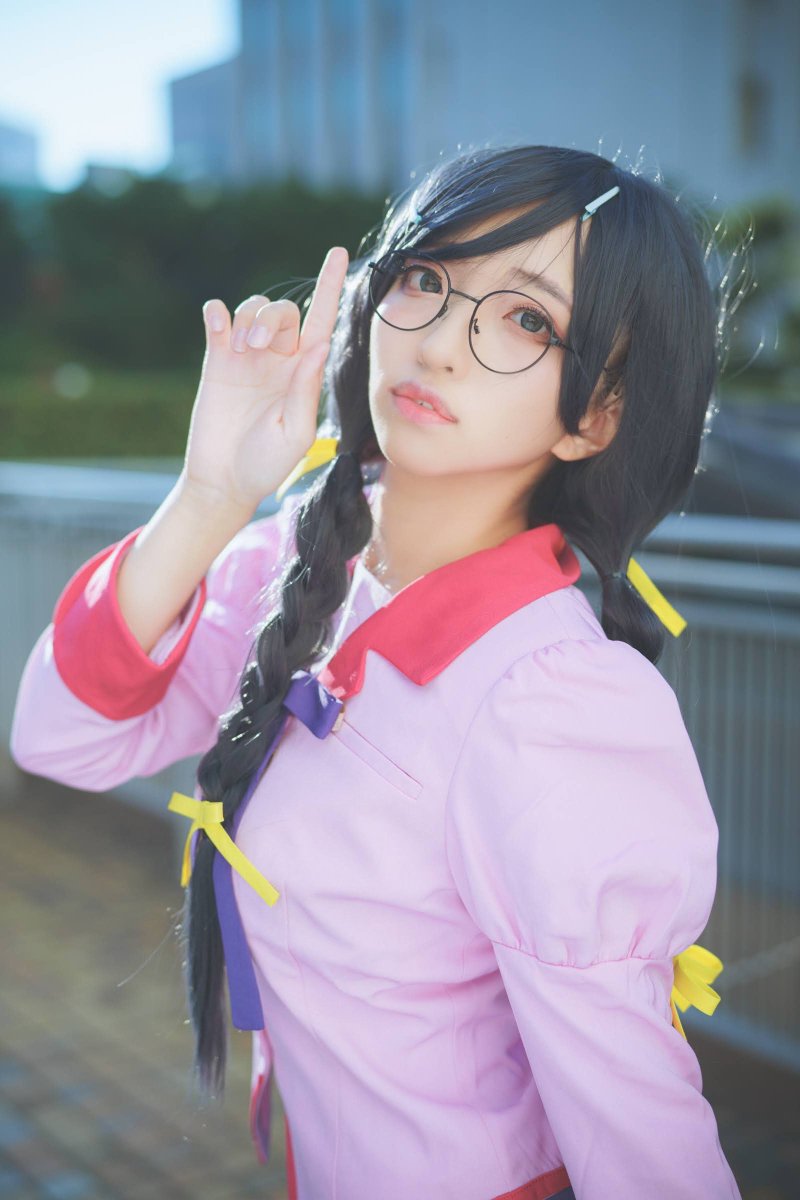 Twoucan 羽川翼 の注目ツイート コスプレ