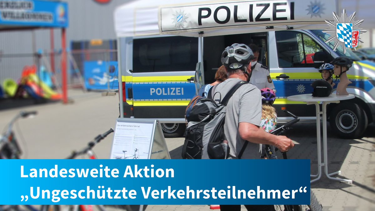 polizeiNB's tweet photo. Am 10.05.2021 organisierte die Polizei #SimbachamInn einen Infostand für Radfahrende. Vor Ort konnte man sich z.B. über die #Vorteile eines Fahrradhelmes informieren.
Hier noch ein paar Informationen zum #Fahrradhelm:
https://t.co/S1cBp6YTqY
#WirFuerEuch
#KopfEntscheidung https://t.co/RuWZfVS6VF