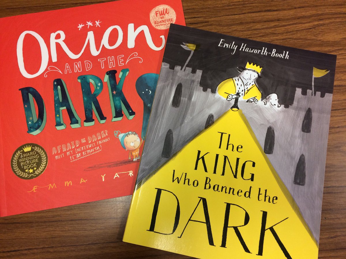 MissC73142296's tweet photo. Excited to share these new books with my class especially since we are exploring shadows in science! #gpsReading #gpsScience ☀️🌙✨🔦💡🕯 https://t.co/6b9Jfb5oZc