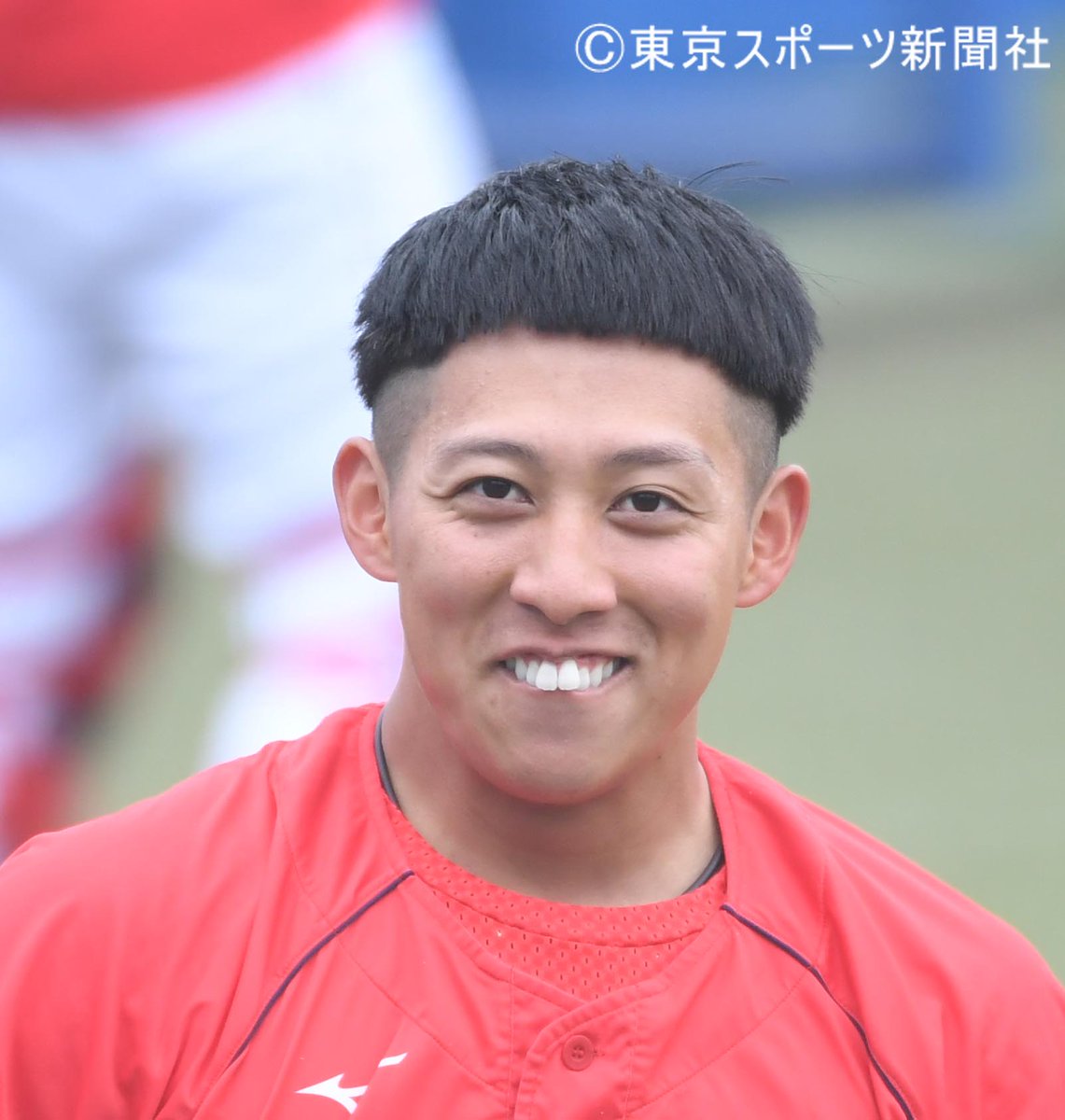 東スポ写真部 S Tweet プロ野球 21年5月12日 神宮球場 東京ヤクルトスワローズ 広島東洋カープ 羽月隆太郎 髪型 広島 カープ Carp Trendsmap
