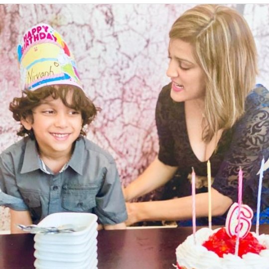 Sush_forever's tweet photo. Happy birthday Nirvanh baby ๐๐๐๐โค๏ธโค๏ธโค๏ธโค๏ธGod is always with youโค๏ธ
@shwetasinghkirt
#HappyBirthdayNirvanh #BoycottBollywood #BoycottRadhe #boycottnyaay #legendneverdies #SushantSinghRajput #ArrestSalmanKhan #godiswithSSR https://t.co/OwoRbwPAb4