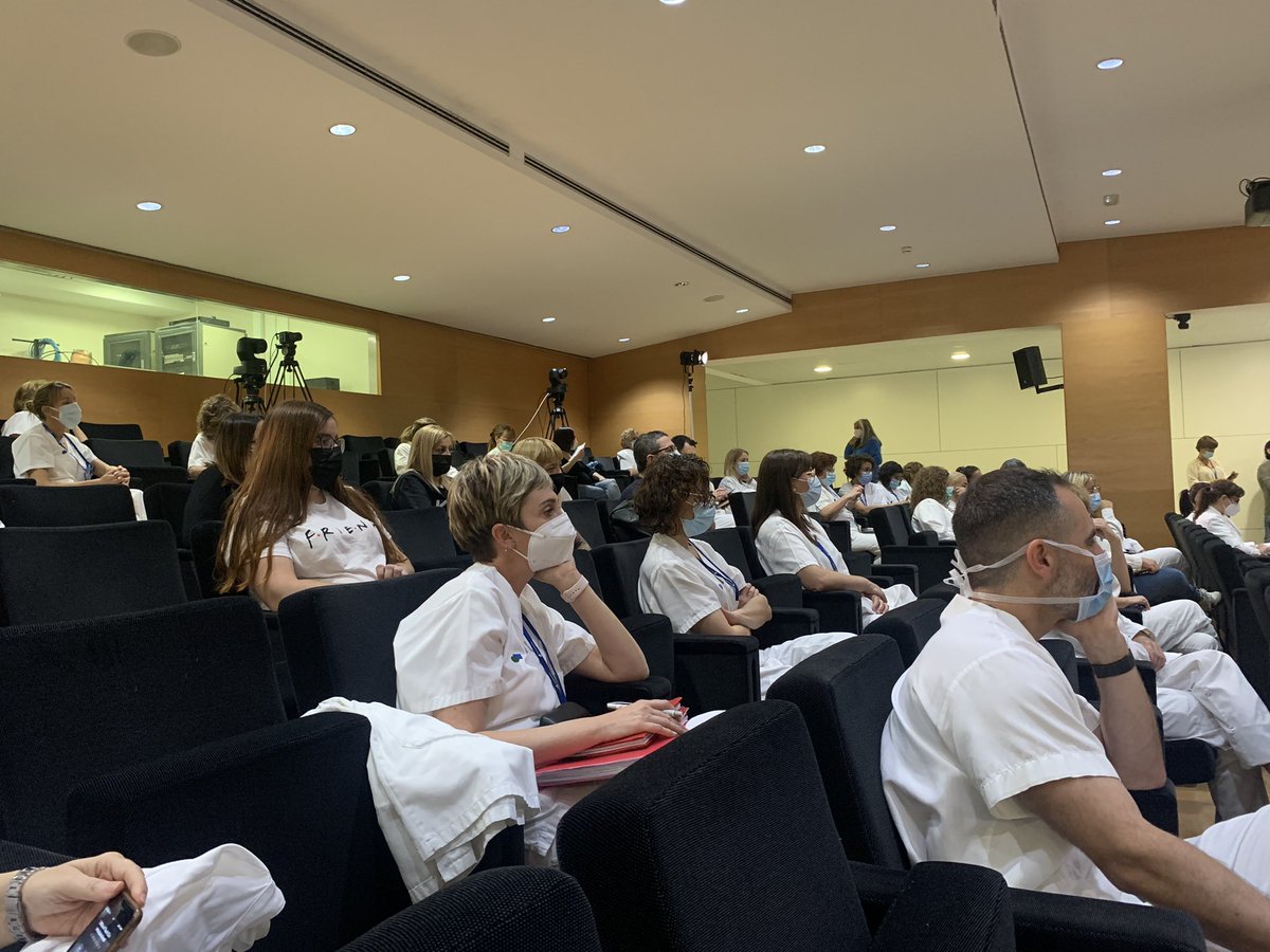 Inaugurada la Jornada Infermera 2021 que al llarg de tot el dia d’avui es celebra a l’Auditori del Parc Taulí, en directe i via zoom, de la mà del <a href="/COIBarcelona/">Col·legi d'Infermeres i Infermers de BCN (COIB)</a>! 

Felicitats a totes les infermeres en el seu #DiaInternacionaldelesInfermeres!