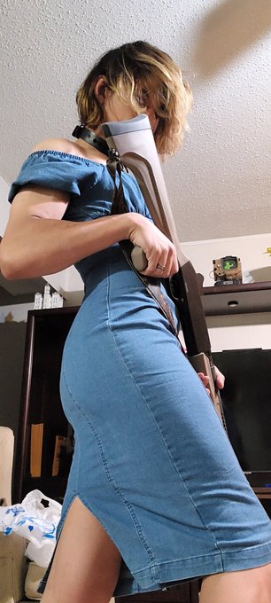 Alrighty, we streaming tonight boiiis! Let's go! Path back to diamond. #ApexLegends  we have our twitch