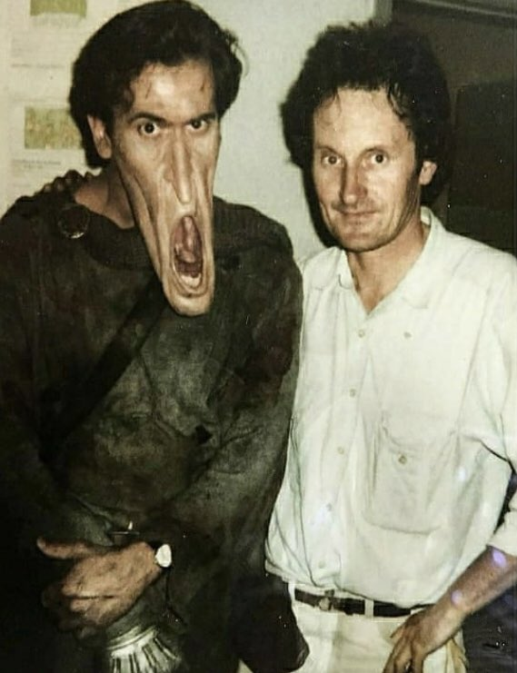 Behind_Pics's tweet photo. Army of Darkness (1992) https://t.co/7UNmjMLQ7o
