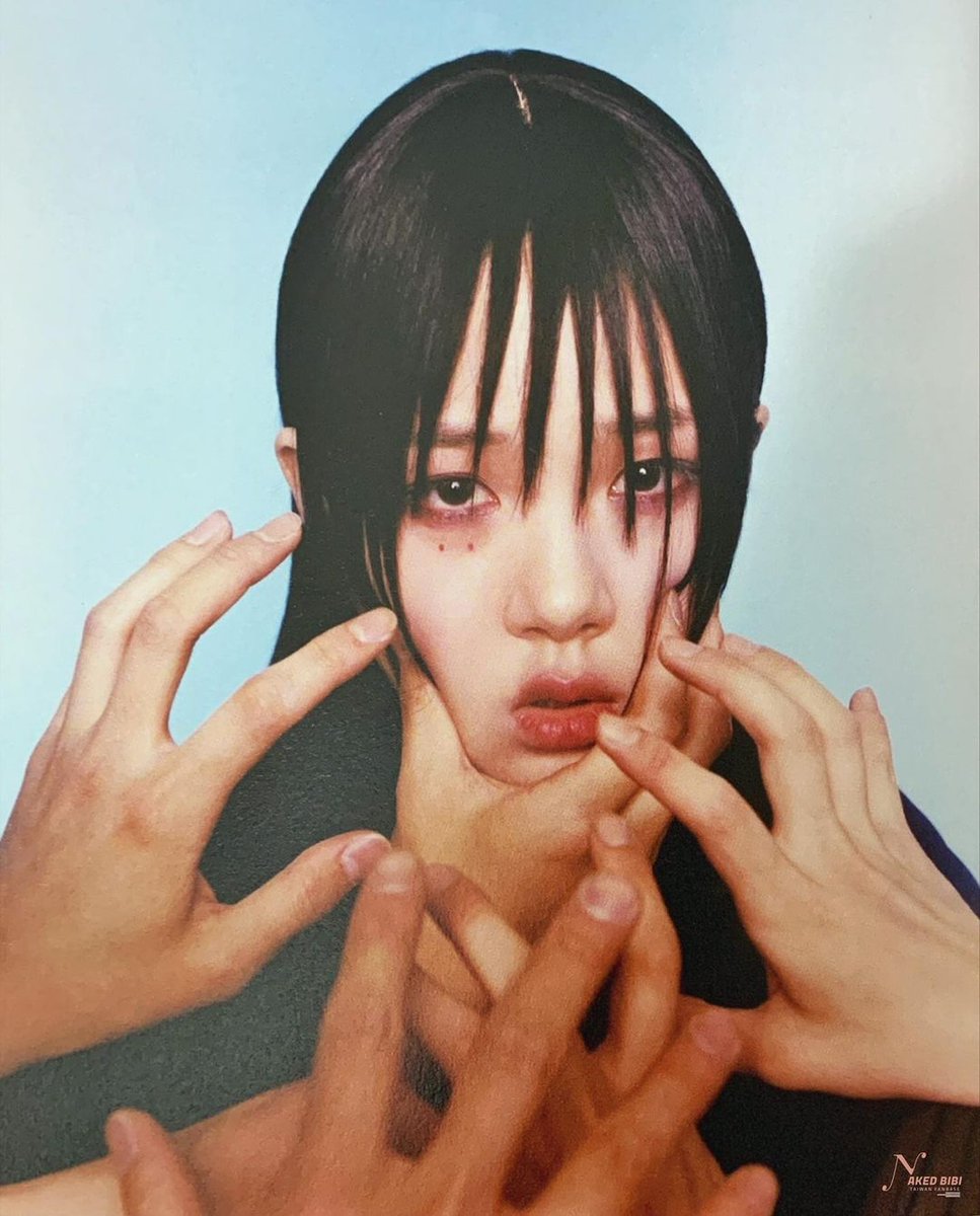 nakedbibiworld's tweet photo. 🖨️ #BIBI 'Life is a bi...' Album
— Photobook Scans
Birthday Cake
Cr. bibi_twfan on IG
#NAKEDBIBI #비비 #김형서 #Lifeisabi https://t.co/sstKJrQz0X