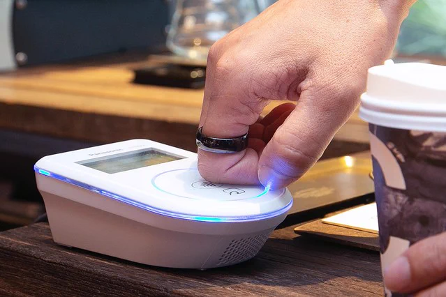 指輪で決済が、タッチで支払いができるスマートリングが発表！