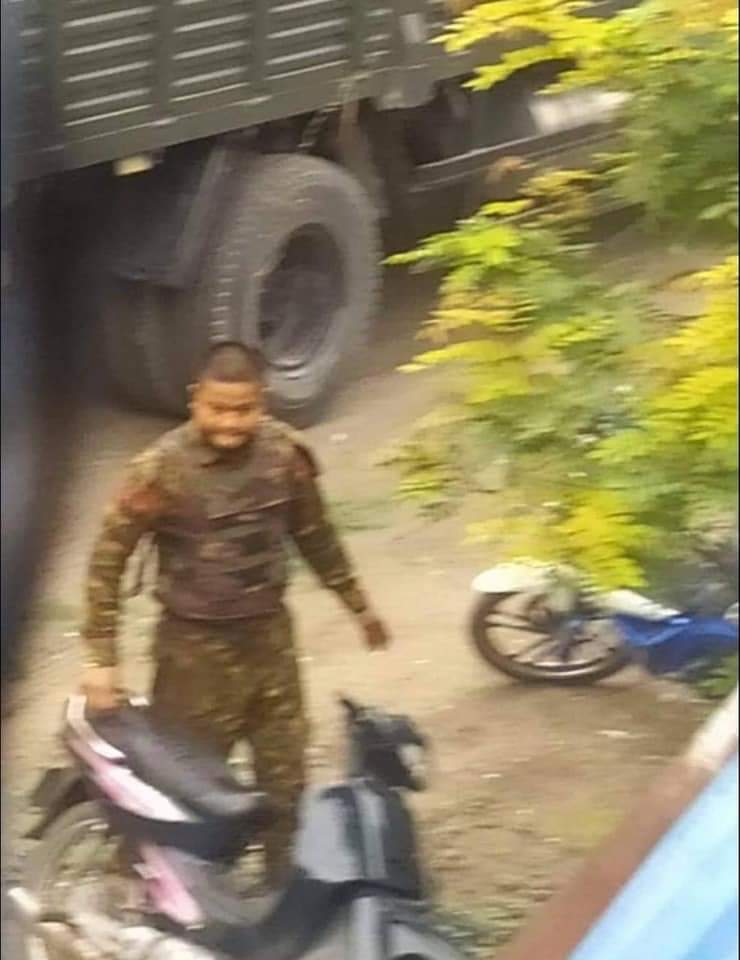 Military terrorists poured into the place where Mandalay Coalition Strike was held and used live ammunition to abduct protesters, razing the entire township. 
At least 30 motorcycles were stolen. 

#WhatsHappeningInMyanmar #May12Coup
