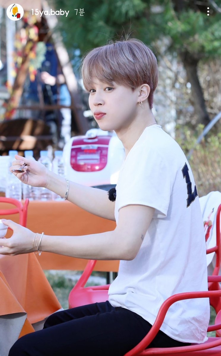 JMLOVEMODE's tweet photo. 채널 십오야 인스타 &amp; 인스타스토리 #JIMIN

🔗https://t.co/imaEyTmYQ7

#방탄소년단 #BTS @BTS_twt https://t.co/MnwMNGyDqL