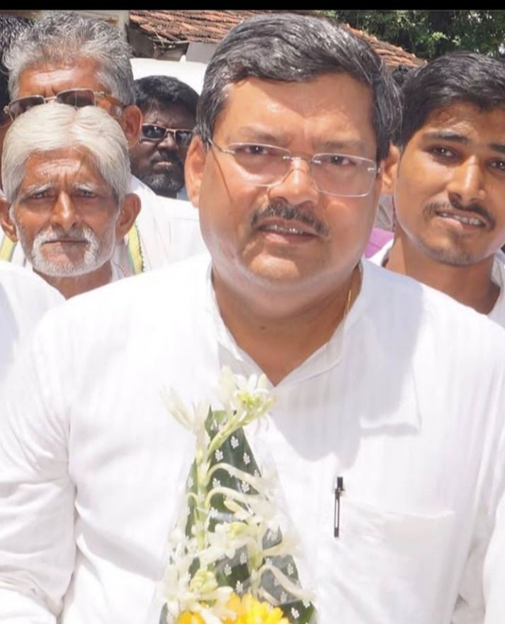 sushilkumar0541's tweet photo. .@INCIndia के राष्ट्रीय महासचिव आदरणीय श्री @MukulWasnik जी को  
#COVID19 #Relief_Task_Force सदस्य नियुक्त किए जाने पर बहुत बहुत बधाई एवं शुभकामनाएँ। 
@INCMaharashtra @INCSandesh https://t.co/MEbwdJt7FU