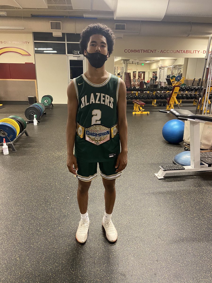 Coach_Thomas81's tweet photo. Timberline 57-44 over Capital tonight. Miles Gurske lead us tonight with 25 points , 9 rebounds , Brooklyn Hicks 11 points, 4 steals, Darrell Gipson 4 points, 10 rebounds. Miles also was the Defensive player of the game with his hustle and effort. 
#goBLAZERS❗️ https://t.co/2fALfTepxR