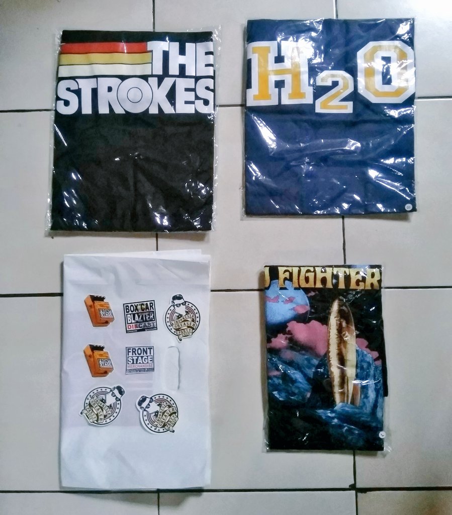 Packing Time #kaosband THE STROKES, H2O, FOO FIGHTERS sold via COD around Rawamangun, Jaktim. Thanx for shopping bro! #lebaransale #jajanrock #trustedseller #frontstagemerchsndise