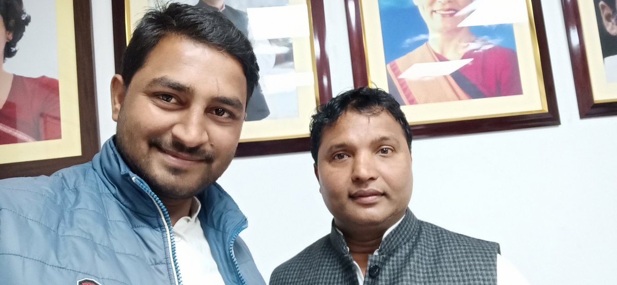 BetuPravish's tweet photo. @IYC के राष्ट्रीय अध्यक्ष बड़े भाई आदरणीय श्री @srinivasiyc  जी को कांग्रेस 
#COVID19 #Relief_Task_Force का सदस्य नियुक्त किए जाने पर बहुत बहुत बधाई एवं शुभकामनाएँ। https://t.co/z0J4xpEfR2