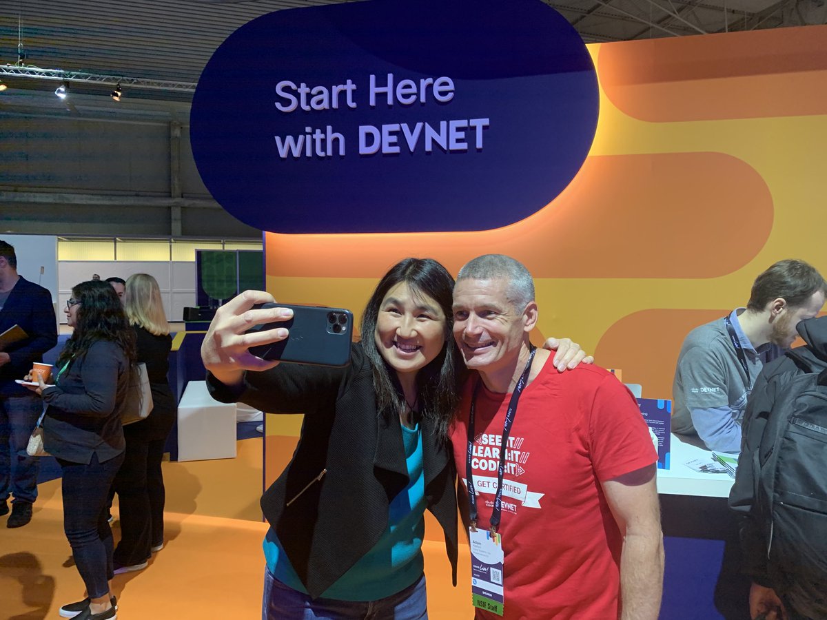 Interesting memory my iPhone served up today.  Very topical as the amazing ⁦<a href="/susiewee/">susie wee</a>⁩ has closed another chapter in her career. I wonder how many of us were touched by the ⁦<a href="/CiscoDevNet/">Cisco DevNet</a>⁩ experience and grateful for Susie’s leadership, humility and friendship