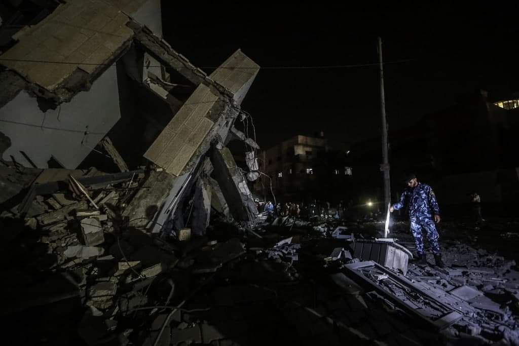 amirsadiq104's tweet photo. It's cruelty of brutal Israel
#Palestine
#GazaUnderAttack 
#IsraeliTerrorism #TelAviv  
#AllahuAkbar #Hamas
#IsraeliTerrorism 
#PalestinianLivesMatter 
#فلسطين_قضيتنا_الأولى 
#FreePalestine https://t.co/UVxtY2lvqM
#IsraeliTerrorism https://t.co/808JruTsee