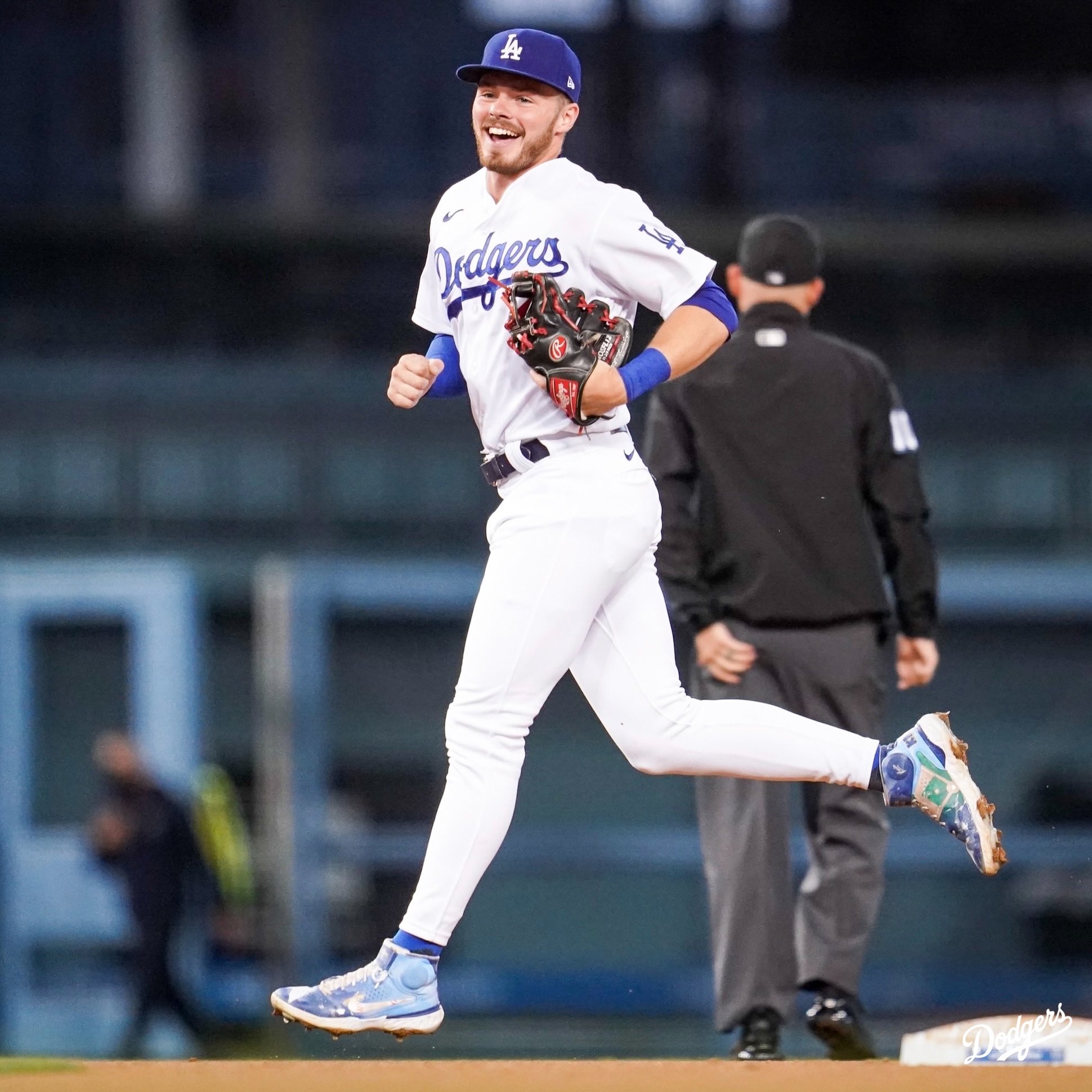 walker buehler pants