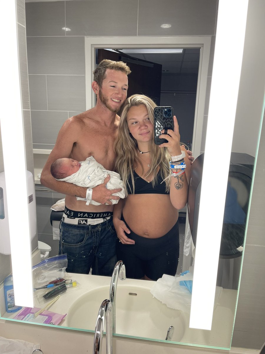 katiesheltt's tweet photo. I’ve never had a love like this one https://t.co/g9raLaznuc