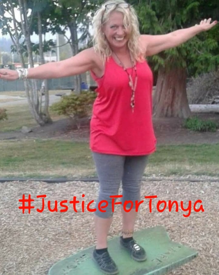 On May 18th, my sister should be turning 55. Instead, I'll be grieving her violent loss from a hit-and-run driver who still walks free. Do you know who killed my sister? Please call <a href="/CrimeStopPuget/">Crime Stoppers of Puget Sound</a> &amp; TELL!
11/20/19 on I-5 in Bow, WA. *See my pinned tweet for details* 
Please RT