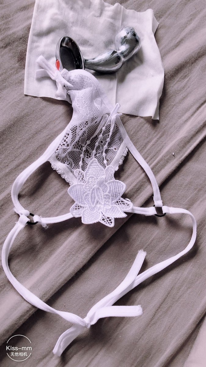 在线急等，这个怎么穿的呢😂😂