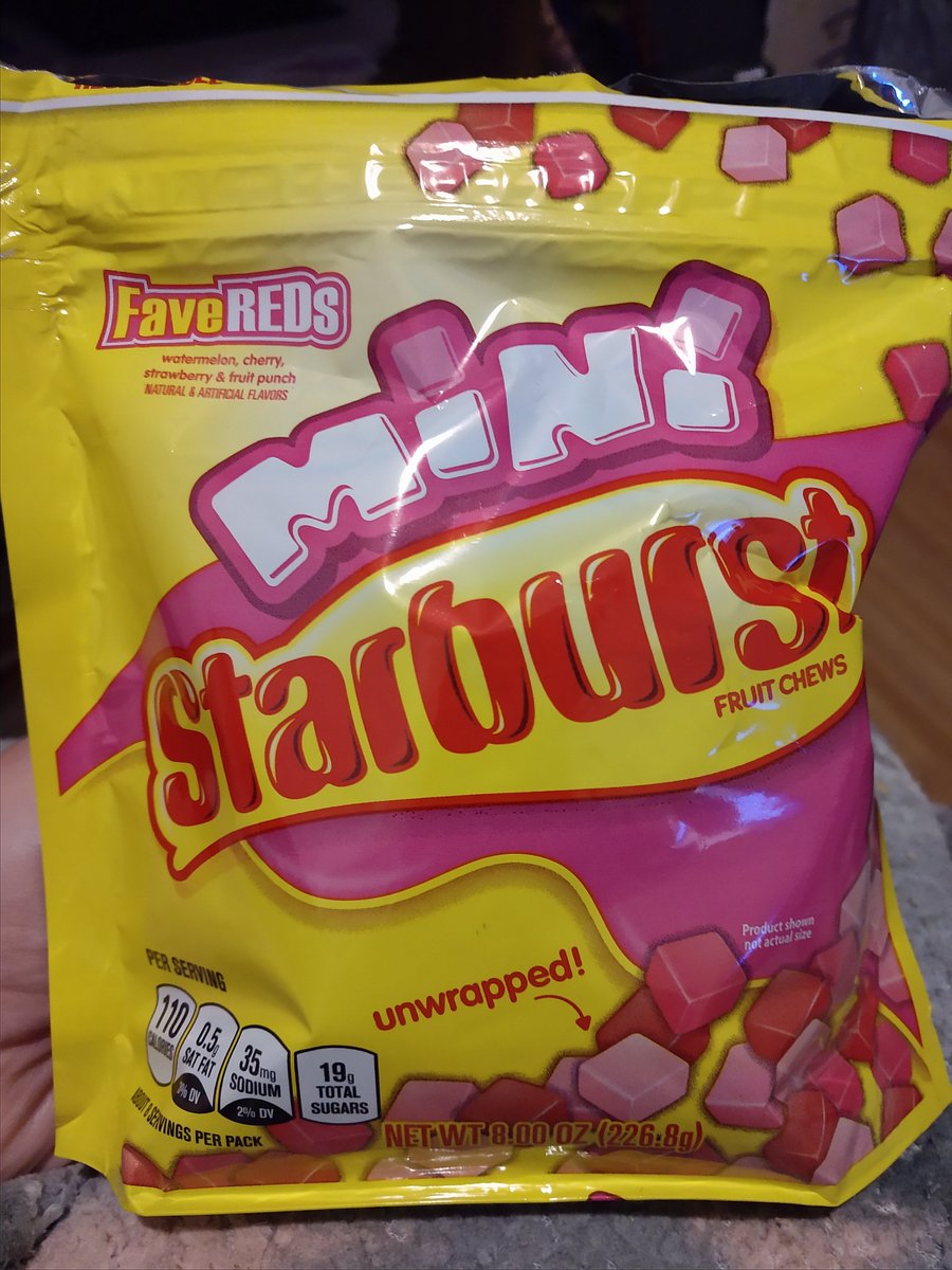 Spoonkie_'s tweet photo. Gonna have to put my candy in a Ziploc bag cuz it sounds like I'm opening the cat treats bag. . . 🤣
#catprobs #CatsOfTwitter #catmom https://t.co/Ssd84wHiN2