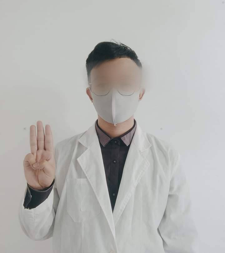 AnisharAyl's tweet photo. 🇲🇲Junta brutally shot dead, tortured &amp; abducted Health Professions for siding with Justice &amp; saving lives. We’re calling on all Health Professions around 🌎 to participate in #WhiteCoatStrike to show solidarity with us.
#May12Coup
#WhatsHappeningInMyanmar https://t.co/j9gdbtwA0C