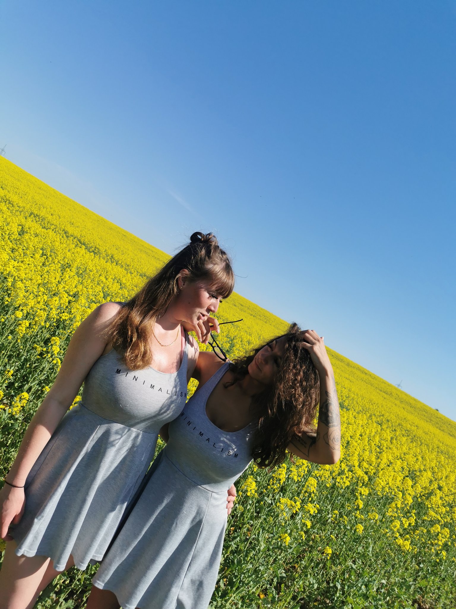 TW Pornstars - Kaity Sun. Twitter. Sonne, Sommer, Sonnenschein 🎶 Hast