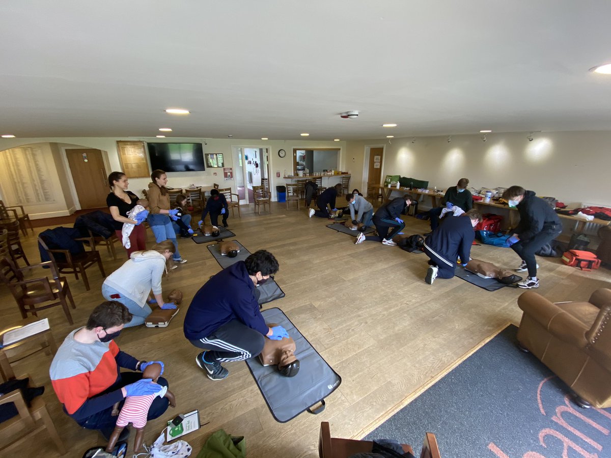 dptraininguk's tweet photo. Day 2 of our scenario packed #outdoorfirstaid course at @OakhamSch on behalf of @first4adventure started with a couple of exercises to refresh the #students memory and get them ready for the rest of the day to come...
#learn with us #academictransition
#readyforlife #gapyear https://t.co/6FWuAUbrGj