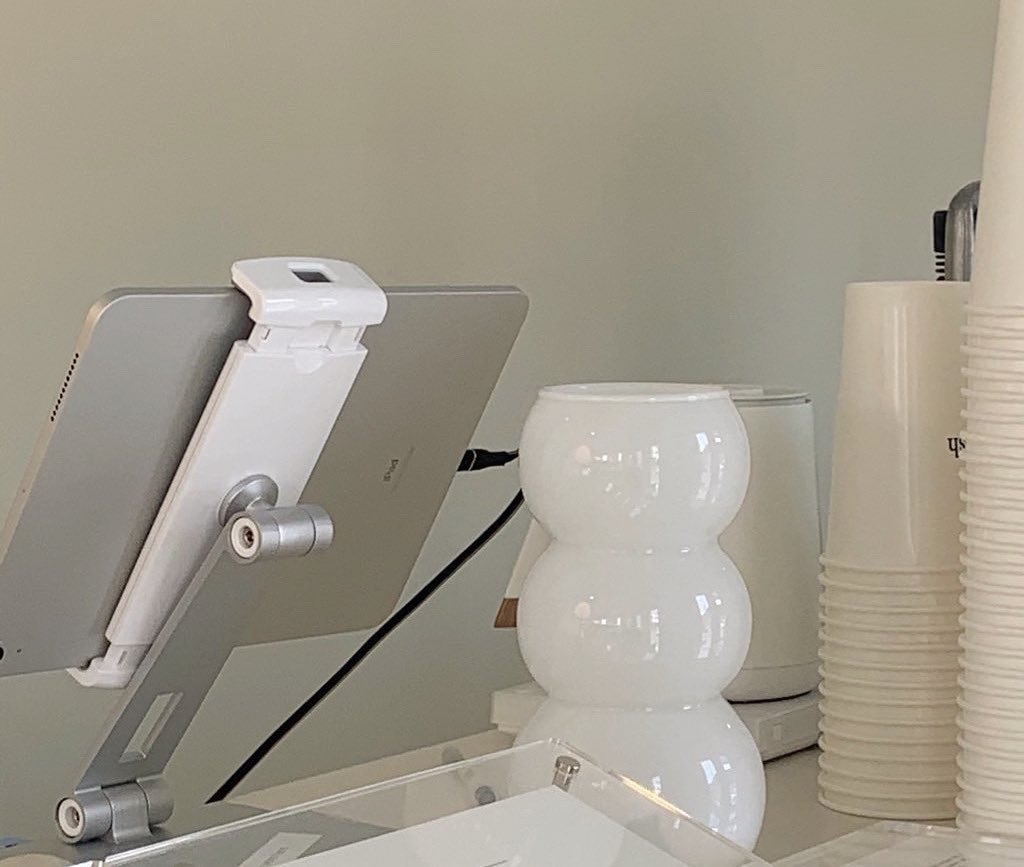 jerin (@parayiamx) on Twitter photo 