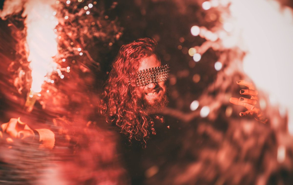 Throwback promo shot for the DOAP album (available on Spotify and iTunes! 😅)
Incredible work by the ever talented <a href="/bendaure/">Ben Daure</a> 📸🙏