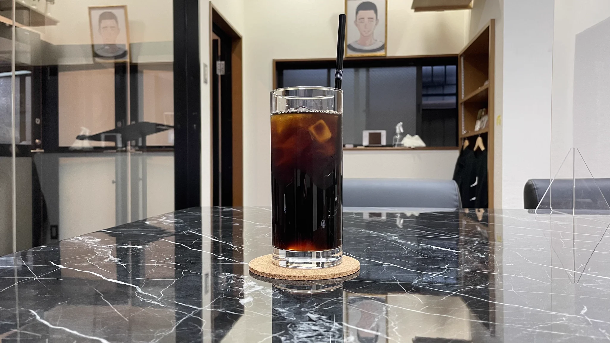 名古屋市にある任侠カフェ、スイーツセットが893円ｗｗｗ