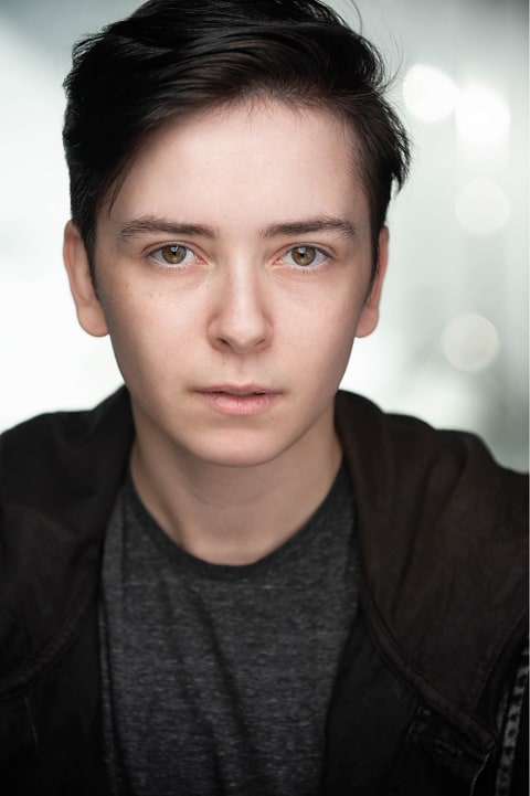 notmadeofsilver's tweet photo. @ukartsgrad 2021 East 15 Acting School Graduate, Actor-Singer and Puppeteer currently seeking representation.

Spotlight: https://t.co/Ym98RaXVUa https://t.co/8cwkf9agVm