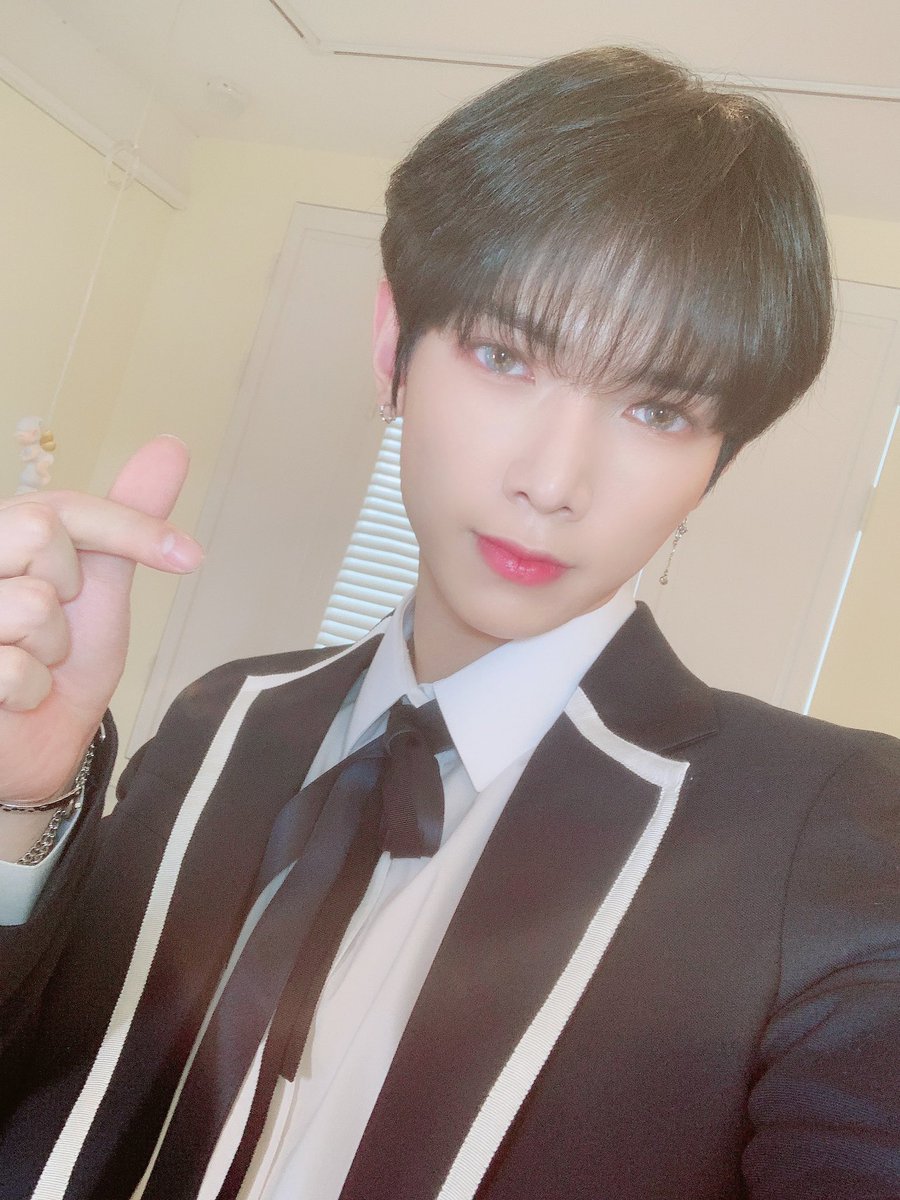 ATEEZofficial tweet picture