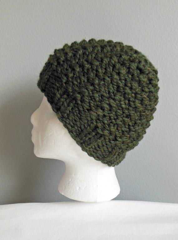 jvozsol's tweet photo. Dark Moss Olive Green https://t.co/FcAx1EgY2s via @EtsySocial #etsymntt #handmade #greenwinterhat #greenwinterbeanie https://t.co/Foswr4HbIG