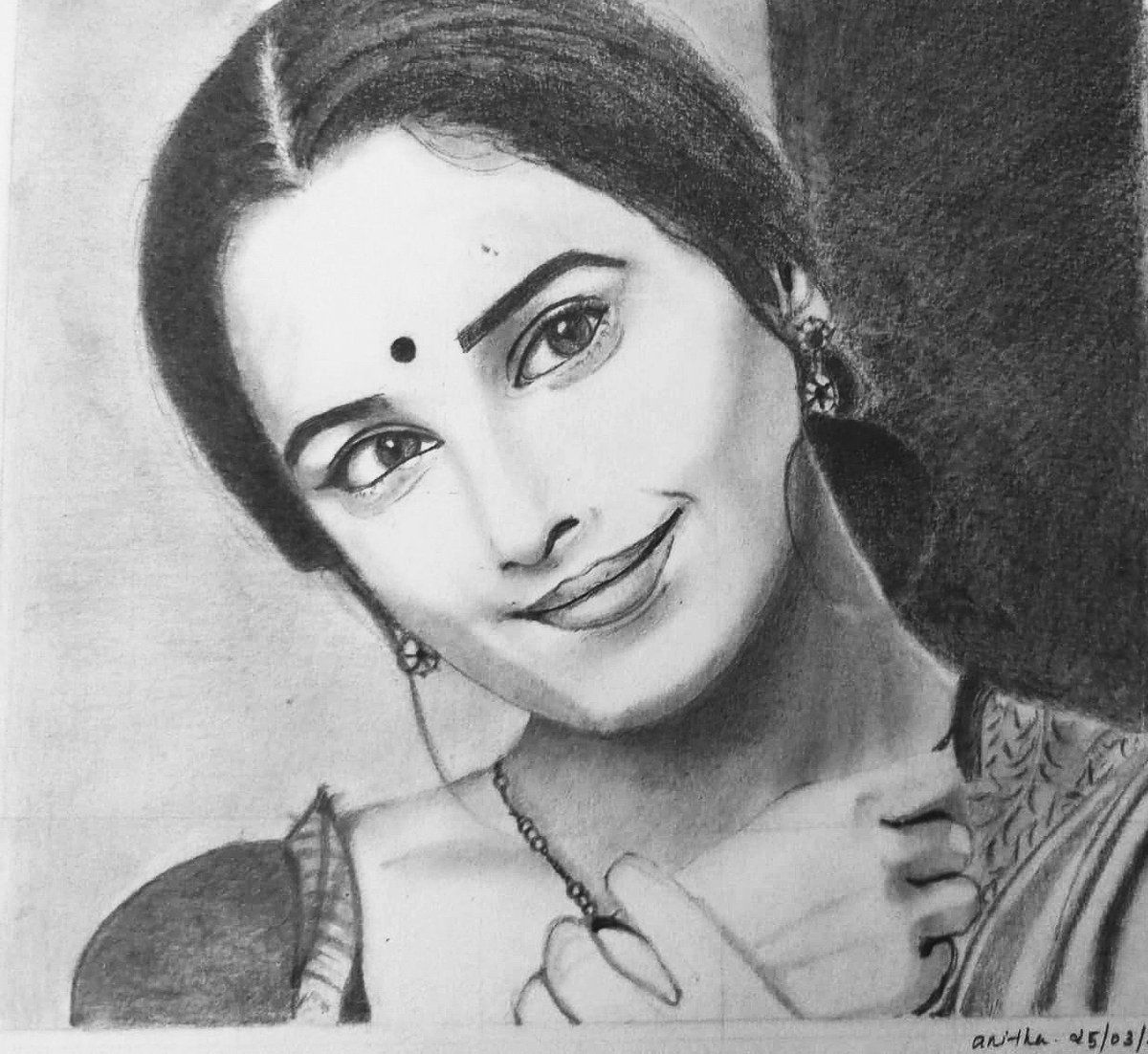 PaintLabLive's tweet photo. @vidya_balan

That's for you Ma'am from our student Anitha. ♥️🙏 lots of love and good wishes from Team Paint Lab.
#PaintLab #PaintLabLive #portraits #Online #Live #learn #rejuvenate #monetize #art #craft #courses https://t.co/RnnGVMEHKz
