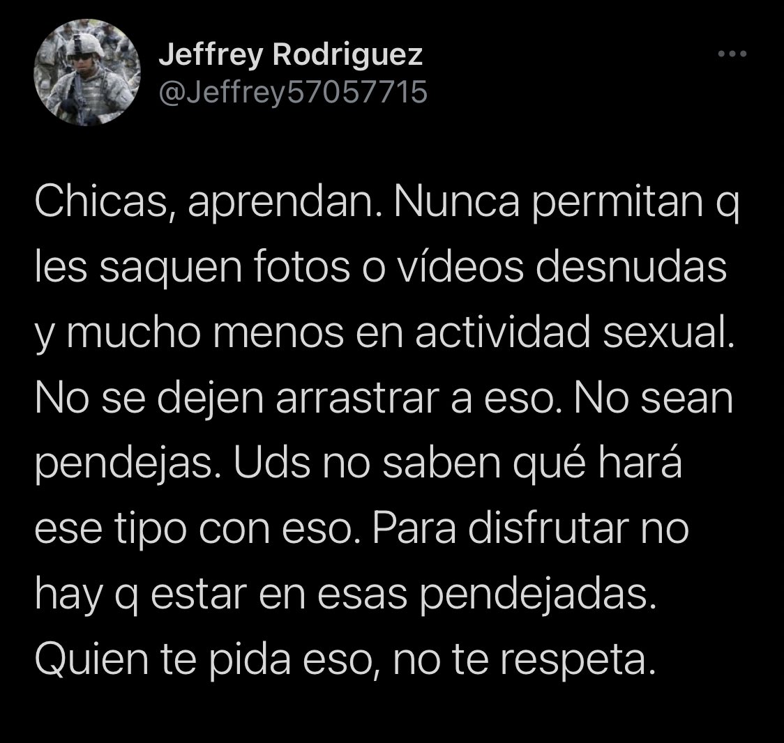drmgonzalez7's tweet photo. Chicos, aprendan. No compartan fotos íntimas que sus parejas les enviaron o se dejaron tomar por CONSENTIMIENTO. No sean pendejos. No se dejen arrastrar por su deseo de venganza. ¿Uds no saben eso es un delito? Disfrute como usted quiera dentro del consentimiento. 

Arreglado. https://t.co/YTCeTG0BO1