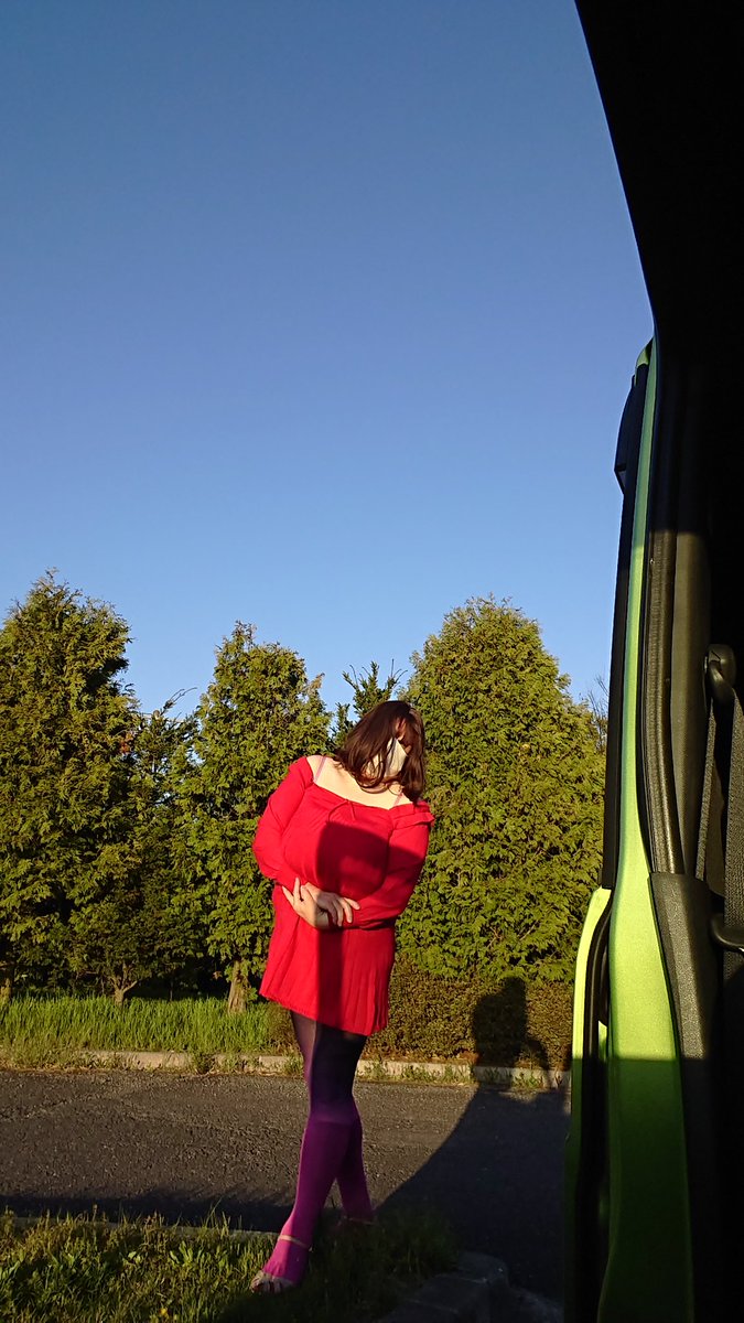 yuzukajosou's tweet photo. とある公園の駐車場にて
#ニットワンピ
#巨乳
#Kカップ https://t.co/Aws8JE6vzI