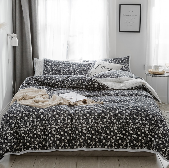 leonard06025477's tweet photo. Waliicorners Four Pieces Ribbed Satin 100% Cotton Small Fresh Bedding Sets Plant Lucy Clovers Flowers Trees Duvet Cover+Bed Sheet+Pil

checkout: https://t.co/SLsW3vb3aR

#bedding #homedecor #bedroomdecor #bedroom #bed #beddingset #bedsheets  #decor #pillow #luxurybedding https://t.co/kuASaAwoA1