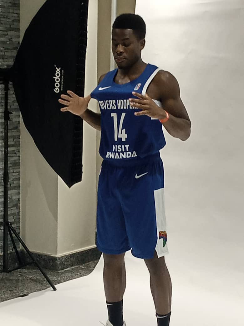 BballNaija's tweet photo. If you are excited and looking forward to @theBAL and you are not following @RiversHoopers account, you are wrong. 🤦🏽‍♂️🙄

Let’s get them to 2,000 followers. 

Naija, let’s go!!! #TheKingsMen https://t.co/APHpggeXLe