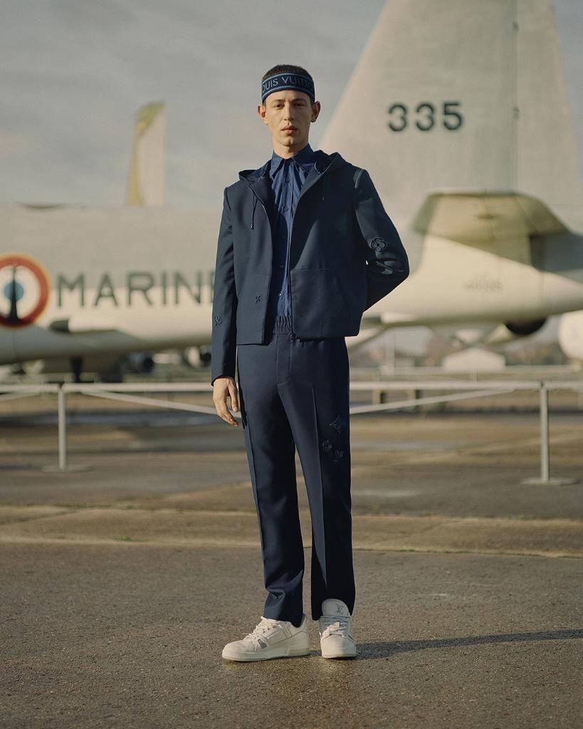Louis Vuitton on X: Square or Pilot. #LouisVuitton's latest Men's