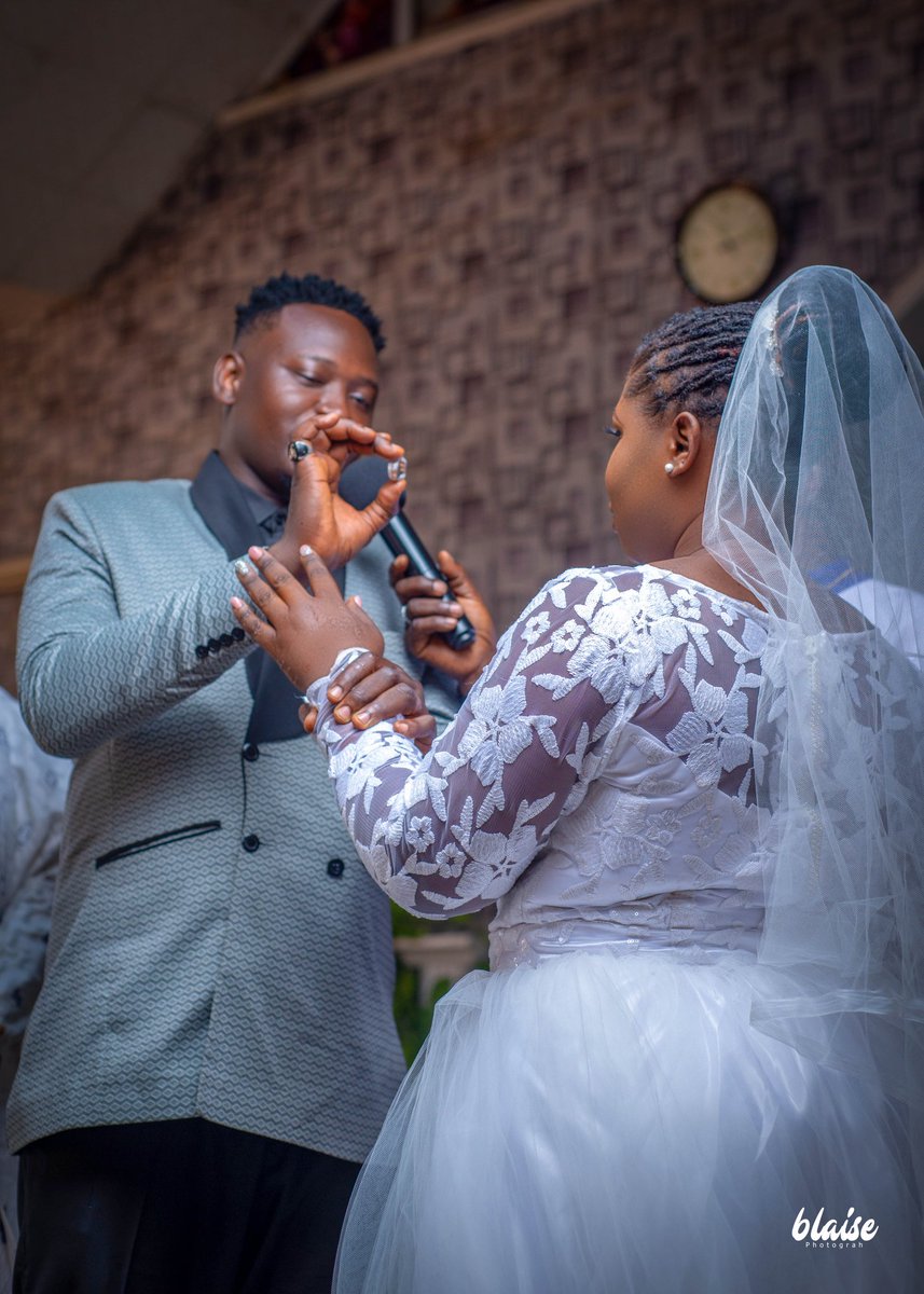 Manie_Prognosis's tweet photo. So I got married to my best friend last Saturday on 8th https://t.co/DsNjJNGmci