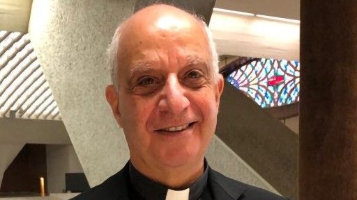 Rvaticanaitalia's tweet photo. Pubblicato ieri il Motu proprio “Antiquum ministerium” con cui #PapaFrancesco stabilisce il ministero laicale di #catechista. Ne parliamo alle 11.10 ne #LaFinestradelPapa con l'arcivescovo Rino Fisichella e Assunta Steccanella, teologa e catechista @PCPNE_it @AssuntaNike https://t.co/PSbclp0zAI