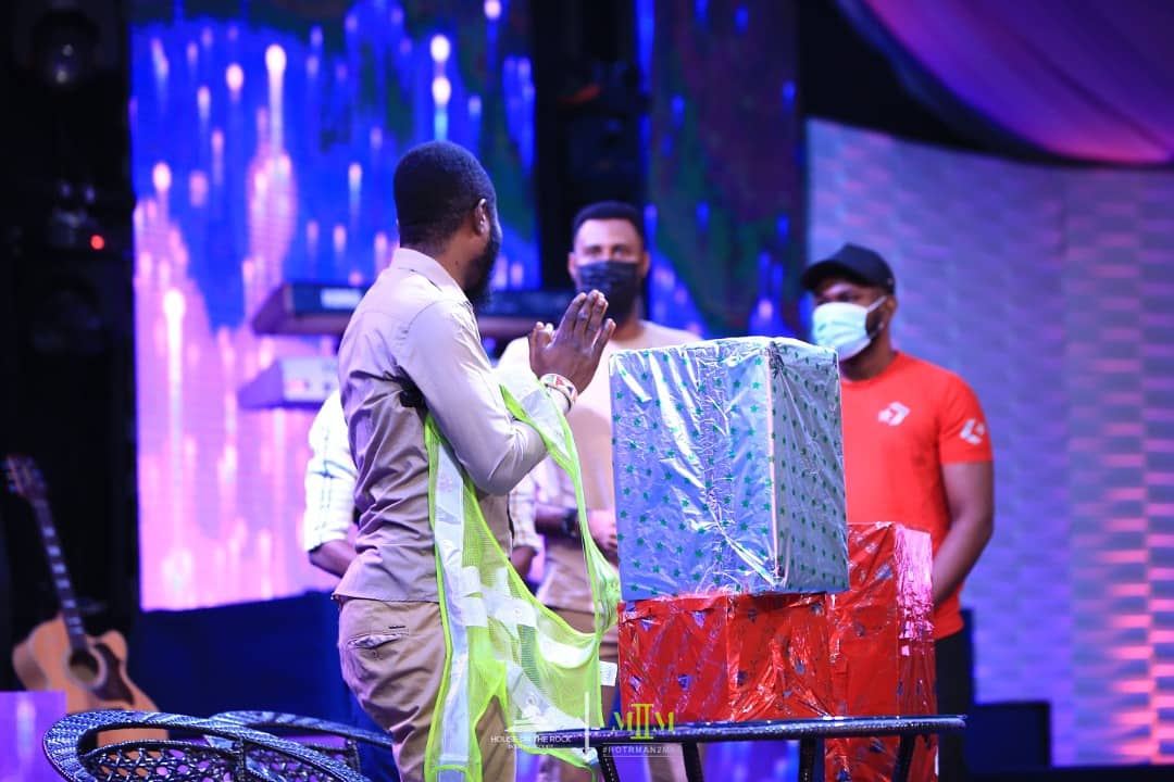HOTRphc's tweet photo. "A good man leaves an inheritance to his children's children...." 
Proverbs 13:22a NKJV.

An Excellent Man has a good name that transcends generations and leaves a future for his generations to come.

#HOTRMan2Man
#TheExcellentMan
#HouseOnTheRockPortHarcourt https://t.co/ASahlfYeJr