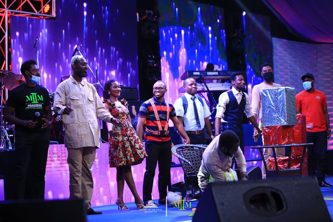 HOTRphc's tweet photo. "A good man leaves an inheritance to his children's children...." 
Proverbs 13:22a NKJV.

An Excellent Man has a good name that transcends generations and leaves a future for his generations to come.

#HOTRMan2Man
#TheExcellentMan
#HouseOnTheRockPortHarcourt https://t.co/ASahlfYeJr