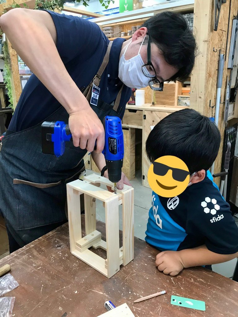 ホームセンターコーナン 公式 على تويتر Diybase様とコーナン市川原木店とのコラボイベント 多くのお客さまに好評をいただけております お子様たちが喜んでくれるこの試みを より広くお届けしたいです 写真の掲載許可は頂いております T Co